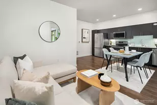 1085 103rd Ave NE, Bellevue, WA 98004 - Photo 10