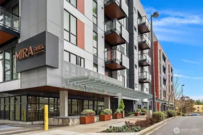 1085 103rd Avenue NE #124, Bellevue, WA 98004 - Photo 2