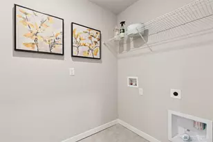 11424 SE 83rd Pl, Newcastle, WA 98056 - Photo 14