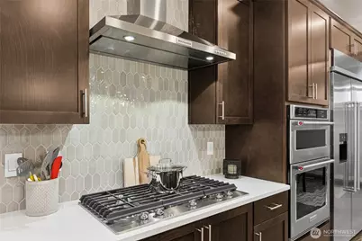 11424 SE 83rd Place #14, Newcastle, WA 98056 - Photo 6