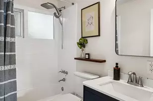 632 13th Ave E, Seattle, WA 98102 - Photo 22