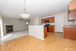 18634 94th Ave Ct E, Puyallup, WA 98375 - Photo 4