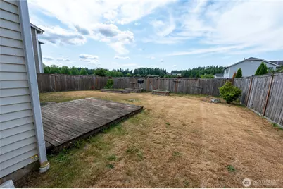 18634 94th Avenue Ct E, Puyallup, WA 98375 - Photo 2