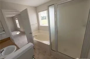 18634 94th Ave Ct E, Puyallup, WA 98375 - Photo 8