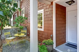 3018 128th Ave SE, Bellevue, WA 98005 - Photo 2