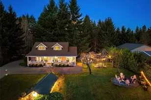 8733 Johnson Point Rd NE, Olympia, WA 98516 - Photo 2