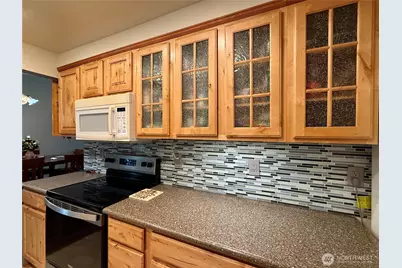 105 Timberline Drive, Castle Rock, WA 98611 - Photo 12