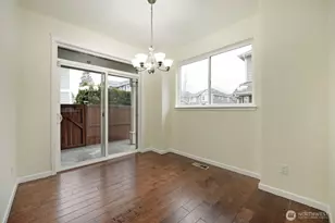 4504 25th St SE, Puyallup, WA 98374 - Photo 8