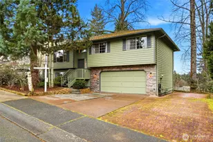 1232 211th Pl SW, Lynnwood, WA 98036 - Photo 2