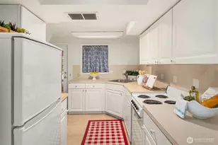 4701 84th Ave SE, Mercer Island, WA 98040 - Photo 24