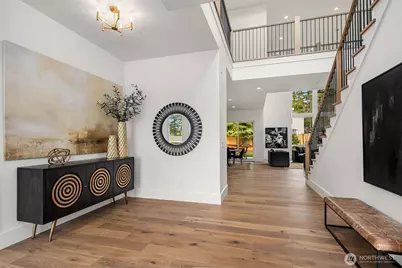 16544 SE 28th Street, Bellevue, WA 98008 - Photo 2