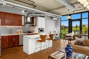 2720 3rd Ave, Seattle, WA 98121 - Photo 2