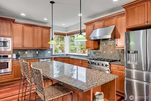 1628 154th Ave SE, Bellevue, WA 98007 - Photo 8