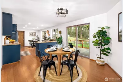 13922 Manor Way, Lynnwood, WA 98087 - Photo 6