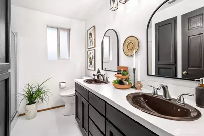 13922 Manor Way, Lynnwood, WA 98087 - Photo 10