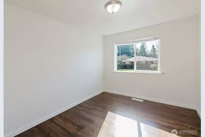 414 S 168th Street, Burien, WA 98168 - Photo 12