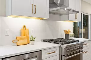 20049 Wallingford Ave N, Shoreline, WA 98133 - Photo 12