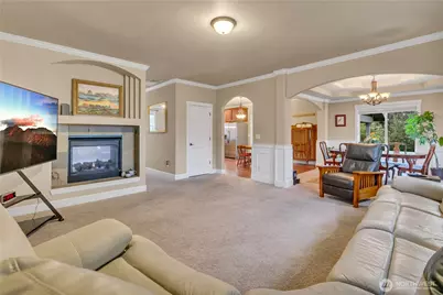 17314 18th Avenue E, Spanaway, WA 98387 - Photo 4