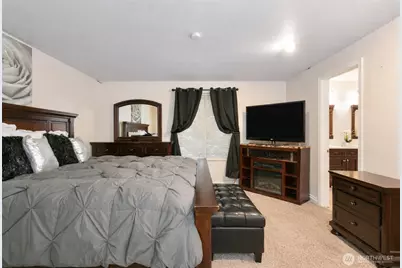 11923 207th Avenue E, Bonney Lake, WA 98391 - Photo 26