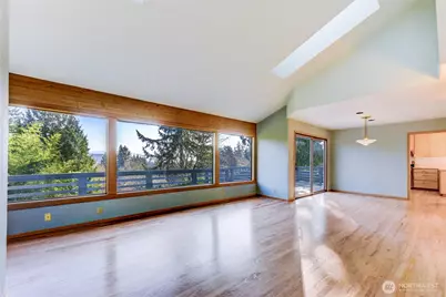 15728 NE 61st Ct, Redmond, WA 98052 - Photo 8