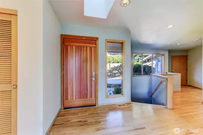 15728 NE 61st Ct, Redmond, WA 98052 - Photo 6
