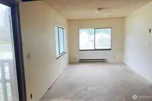 4 Kirkpatrick Rd, Hoquiam, WA 98550 - Photo 8