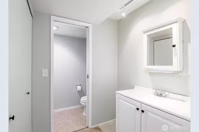 8539 Zircon Drive SW #76, Lakewood, WA 98498 - Photo 12