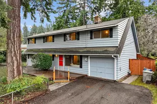 12121 NE 66th St, Kirkland, WA 98033 - Photo 1