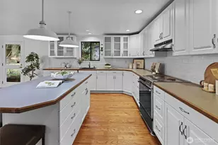 12121 NE 66th St, Kirkland, WA 98033 - Photo 8