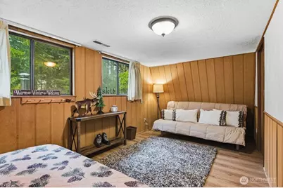 16221 Birch Way E, Greenwater, WA 98022 - Photo 22