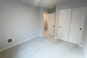 2150 N 147th St, Shoreline, WA 98133 - Photo 14