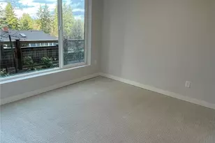 2150 N 147th St, Shoreline, WA 98133 - Photo 2