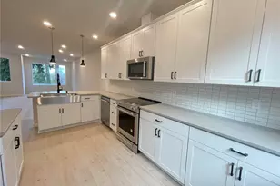 2150 N 147th St, Shoreline, WA 98133 - Photo 8