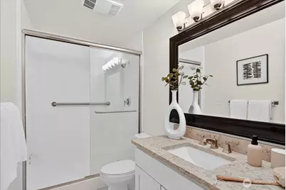 733 Lake Street S #104, Kirkland, WA 98033 - Photo 18