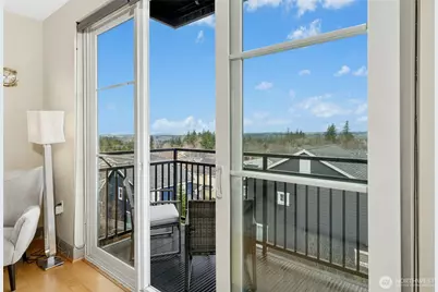 1880 25th Avenue NE #314, Issaquah, WA 98029 - Photo 8