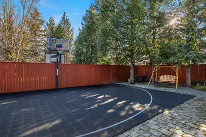 1741 267th Court SE, Sammamish, WA 98075 - Photo 28