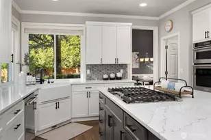 1741 267th Ct SE, Sammamish, WA 98075 - Photo 10