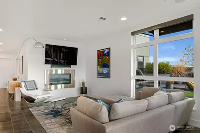 1760 N Northlake Way #521, Seattle, WA 98103 - Photo 8