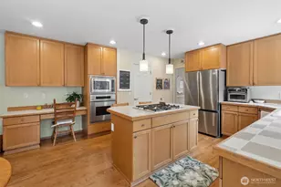 18525 SE 277th Pl, Covington, WA 98042 - Photo 14