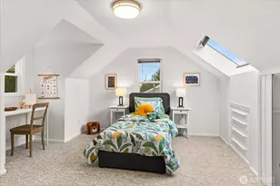 11513 Palatine Ave N, Seattle, WA 98133 - Photo 24