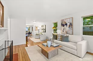 11513 Palatine Ave N, Seattle, WA 98133 - Photo 2