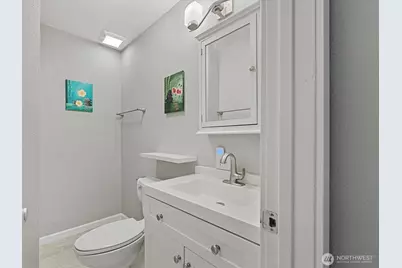 12026 NE 99th Lane, Kirkland, WA 98033 - Photo 14