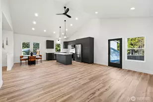 1215 Rolling Hills Dr, Port Angeles, WA 98363 - Photo 18