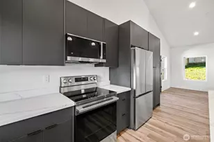 1215 Rolling Hills Dr, Port Angeles, WA 98363 - Photo 14