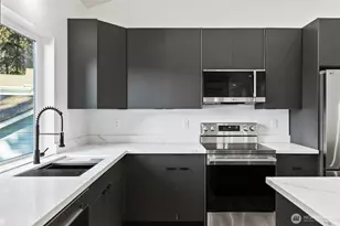 1215 Rolling Hills Dr, Port Angeles, WA 98363 - Photo 12