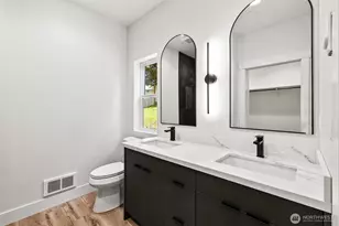 1215 Rolling Hills Dr, Port Angeles, WA 98363 - Photo 28