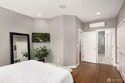 901 W McGraw Street #6, Seattle, WA 98119 - Photo 20