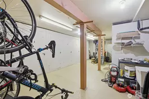 4525 S Henderson St, Seattle, WA 98118 - Photo 32