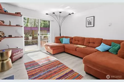 4525 S Henderson Street #102, Seattle, WA 98118 - Photo 12