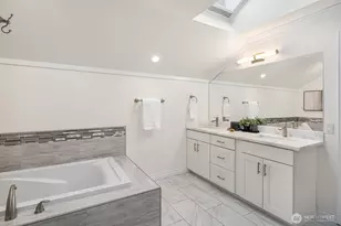 4679 238th Way SE, Sammamish, WA 98029 - Photo 24